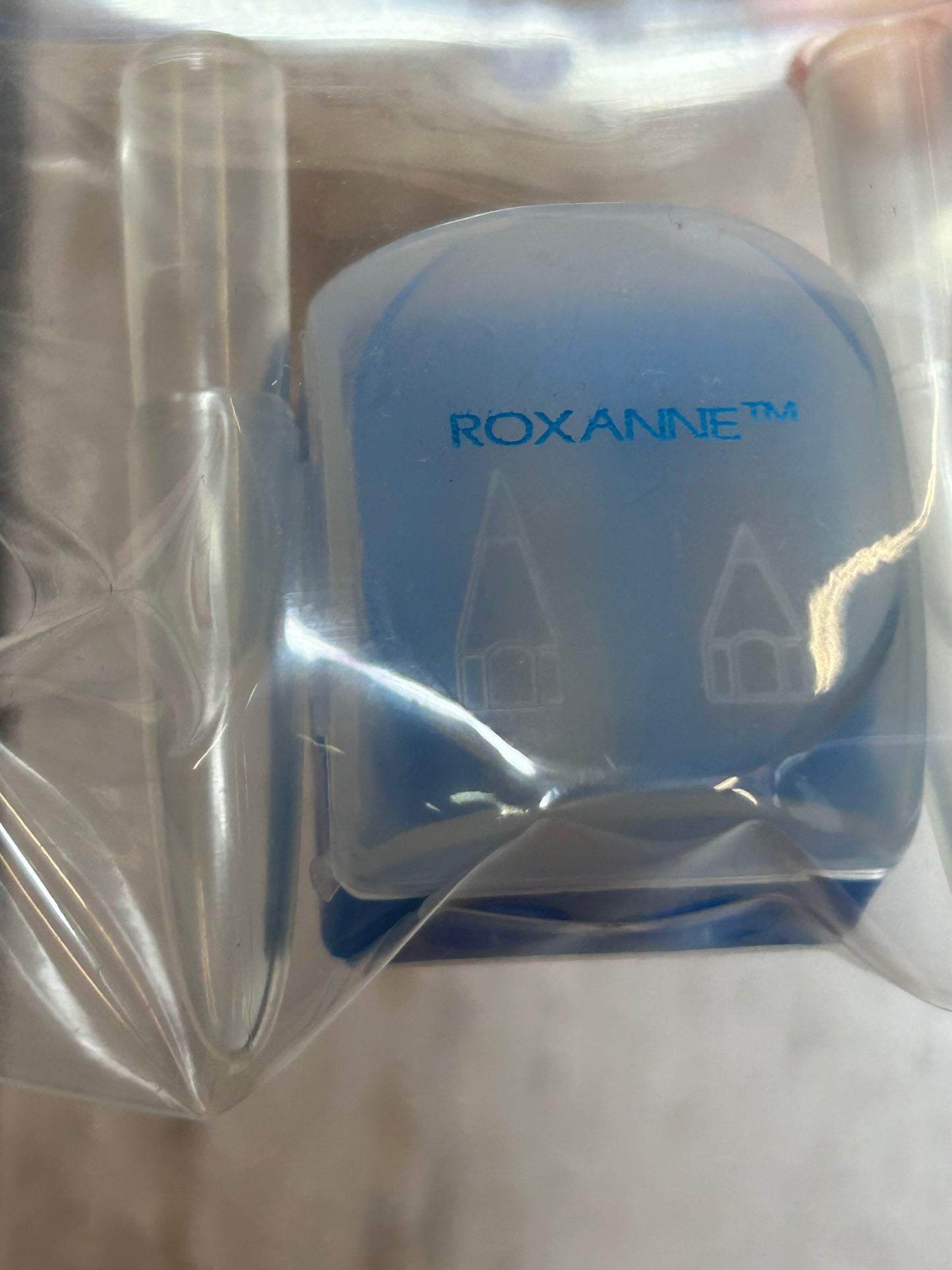 Roxanne sharp ‘n’ cap pencil sharpener & cap