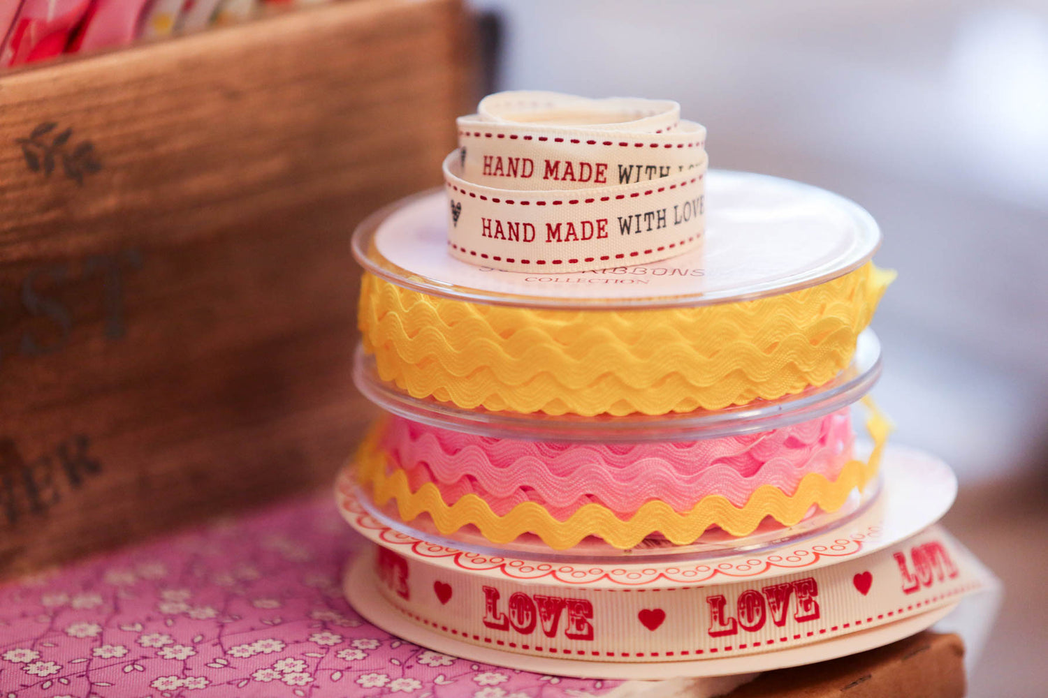 Ribbon, ricrac & bias binding