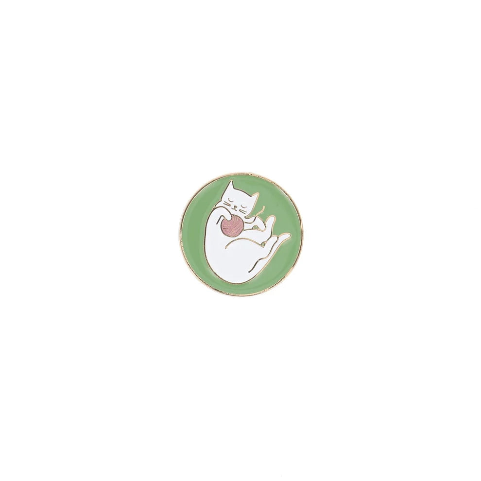Needle minder -cat