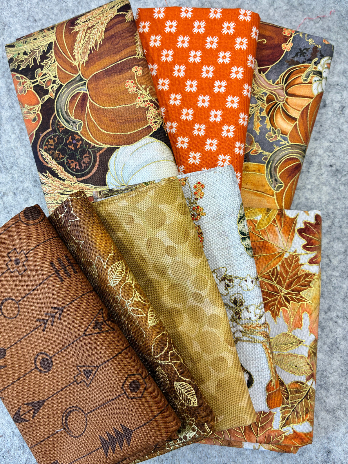 Fat quarter bundle- Pumpkin mix